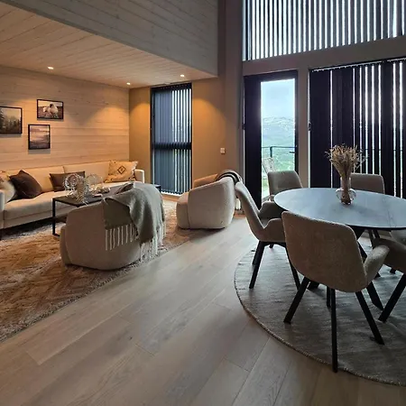 4 Bedroom Stunning In Edland דירה Nesland